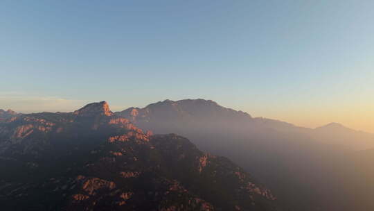 航拍泰安泰山山顶风景