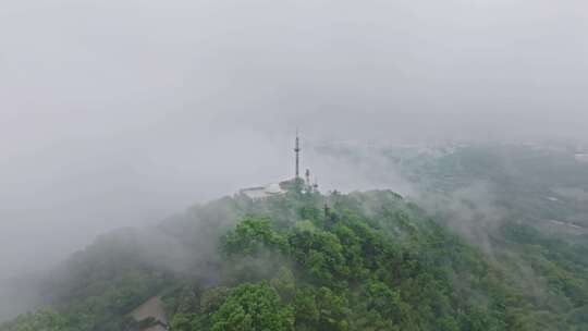 云雾缭绕紫金山天文台