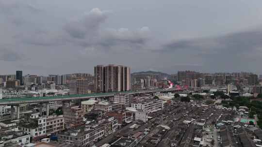 广东揭阳市榕城区揭阳大桥 下雨打雷雷暴视频素材模板下载