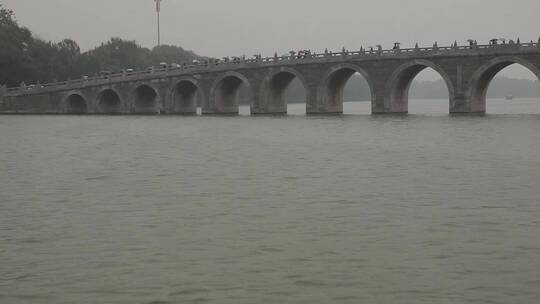 雨中颐湖园 皇家园林 昆明湖 十七孔桥