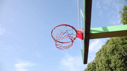 校园篮球框