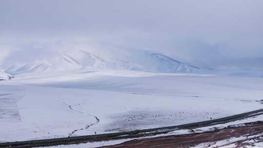 航拍青藏高原青海祁连山脉天境祁连雪山雪景