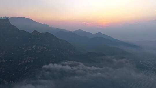 雨后泰山 云海玉盘