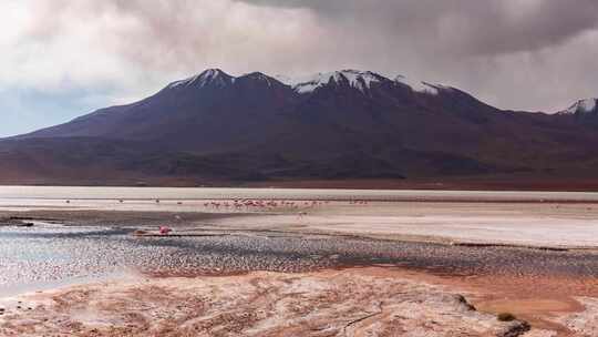 雪山山脉河流延时