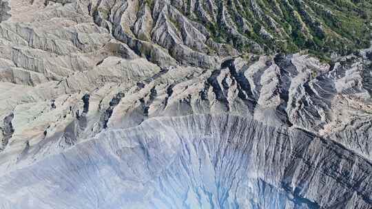 航拍下的泗水布罗莫火山