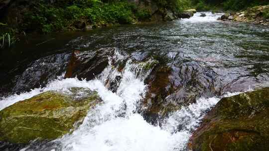 河流慢镜头水流升格山泉水 大自然 清澈溪流