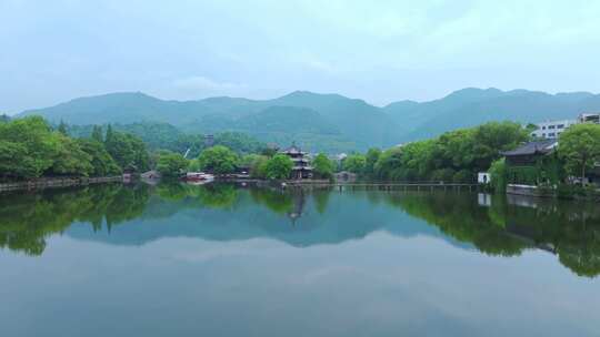 航拍浙江省台州市临海市东湖台州府城风景区