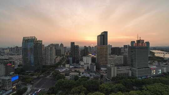 日转夜延时 城市 4K 城市灯光亮起