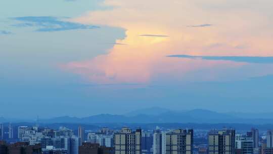 日落黄昏蓝调 航拍晚霞云朵远山城市上空