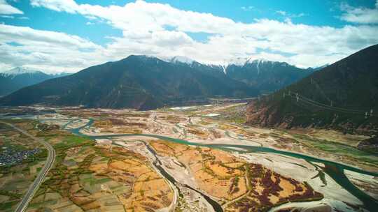 西藏林芝_雅鲁藏布大峡谷_山川河流002