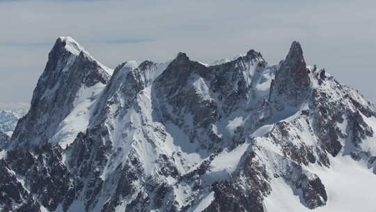 山脉雪峰延时