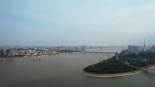 航拍武汉长江与汉江交汇处江景自然风光视频素材模板下载