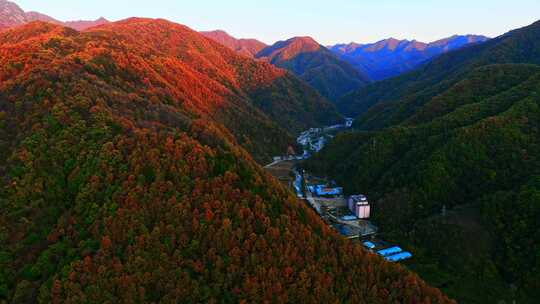 秦岭秋景