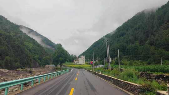 自驾游四川甘孜丹巴藏寨乡村旅游