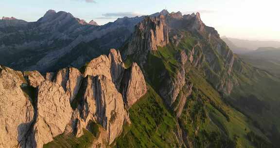 Altenalp Turm，山脉，无人机