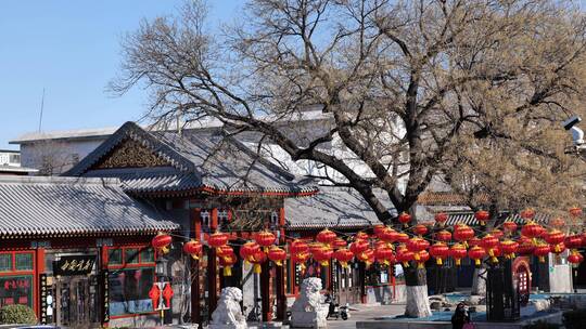 北京琉璃厂文化街新年喜庆的气氛