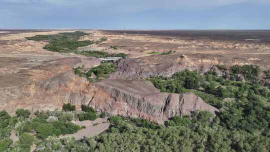 新疆克拉玛依白杨河大峡谷景区航拍自然风光