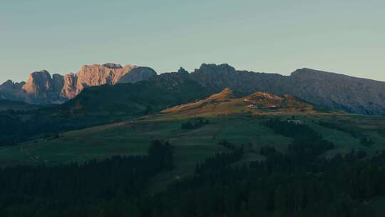 Drone， Alpe Di Siusi