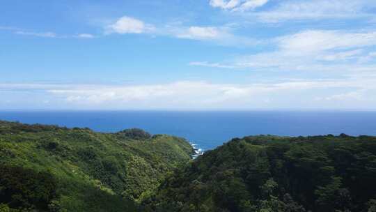 夏威夷太平洋岛屿上美丽的自然景观-空中