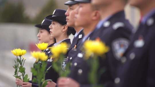 公安民警 警察清明祭奠陈红军烈士