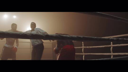 拳击台上的拳击手视频素材模板下载