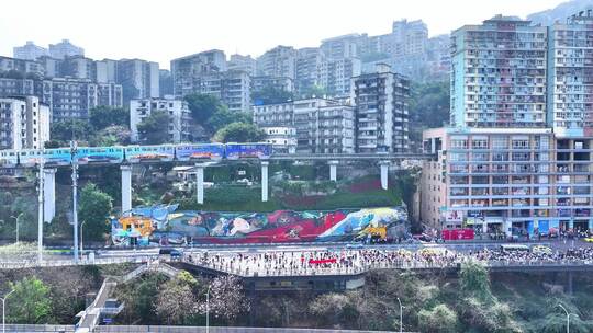 重庆城市轻轨及周边景象