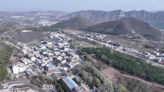 山脉群山村镇前飞