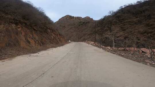 公路 车辆 行驶 移动 道路 自然风景