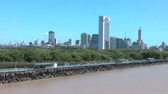 城市沿海大道景观