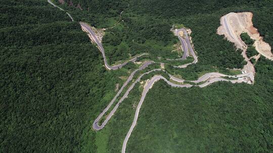 山路 山路崎岖 山路盘旋 山 群山 云海 雾