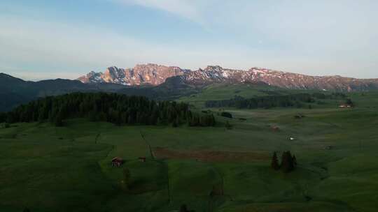 Dolomites，意大利，山脉，小屋