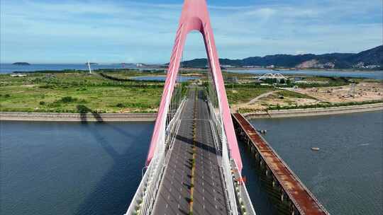 航拍福建厦门湾漳州港双鱼岛大桥开发建设