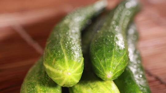 绿色食品瘦身蔬菜黄瓜