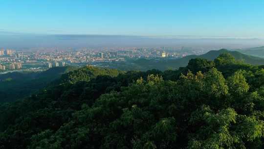 航拍广州白云山日出 眺望广州城区