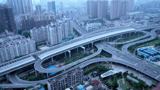 武汉市珞狮路雄楚大道高架桥路口下雪延时视频素材模板下载