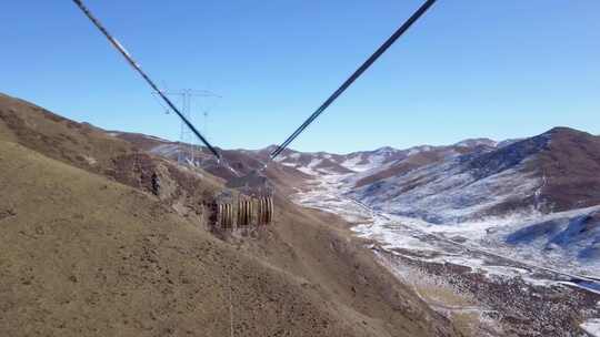 4K青藏高原特高压电力建设放线施工18
