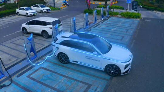 汽车充电 -电动汽车-新能源汽车视频素材模板下载