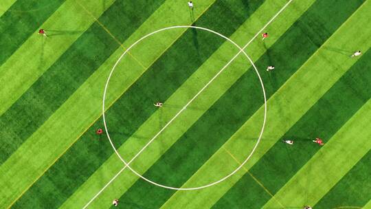 无人机航拍绿茵场足球比赛视频素材模板下载