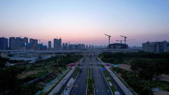 夜幕降临深圳光明城市道路交通光辉大道B