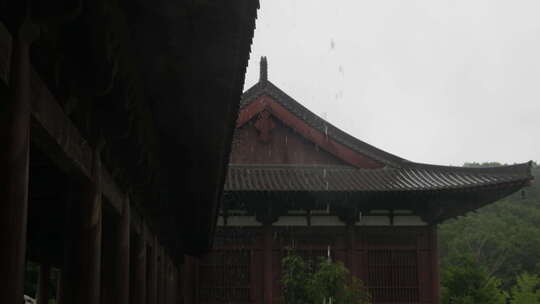 雨天屋檐下雨雨水惊蛰禅意古风清明大暑