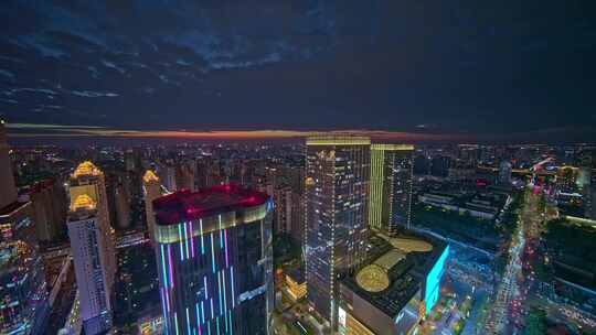 郑州正弘城晚霞夜景