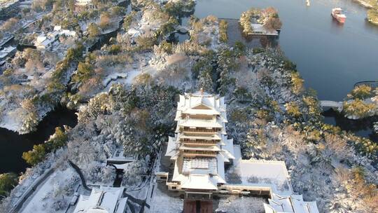 航拍 济南 大明湖 5A 景区 雪景