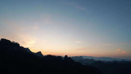 武夷山日出延时山峰阳光云朵自然风光风景