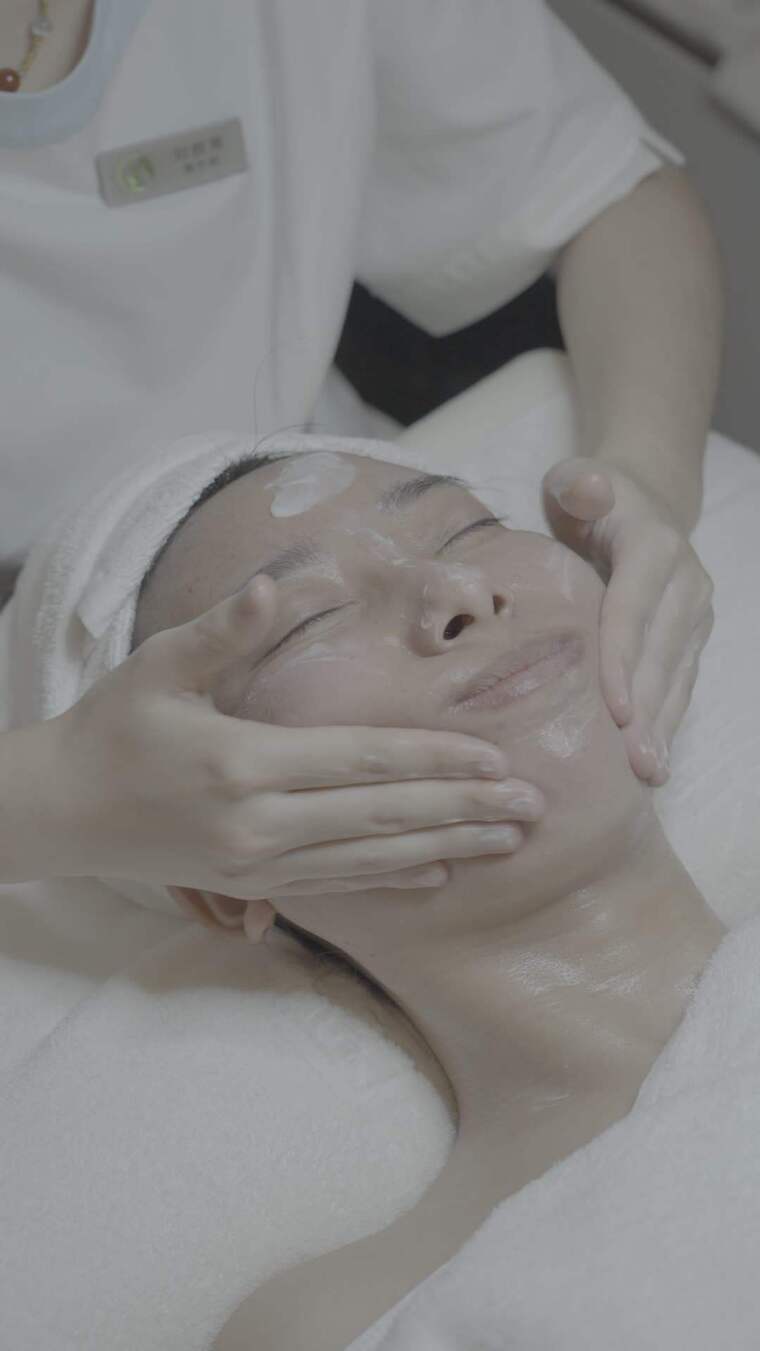 美容院 洁面 美容