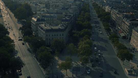 巴黎，城市建筑，道路，汽车