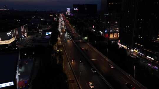 夜景航拍城市公路