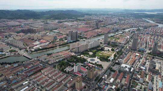 航拍俯瞰山东文登城市街区