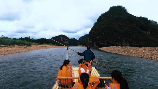 高清龙虎山竹筏风景