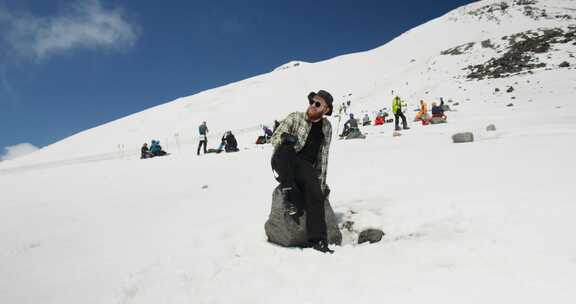 人，雪，山，登山者