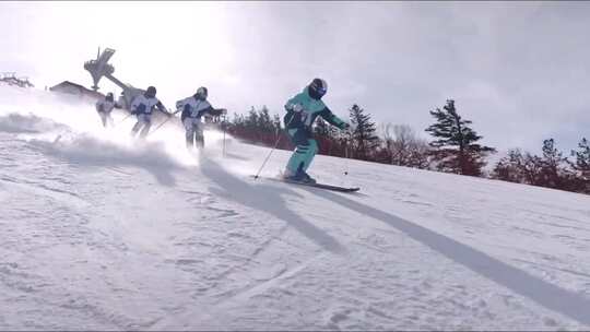 滑雪  滑雪项目 滑雪运动